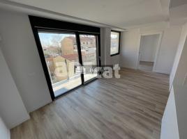 New home - Flat in, 76.00 m², near bus and train, new