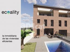 Houses (villa / tower), 281.00 m², near bus and train, new, Calle de Sant Josep