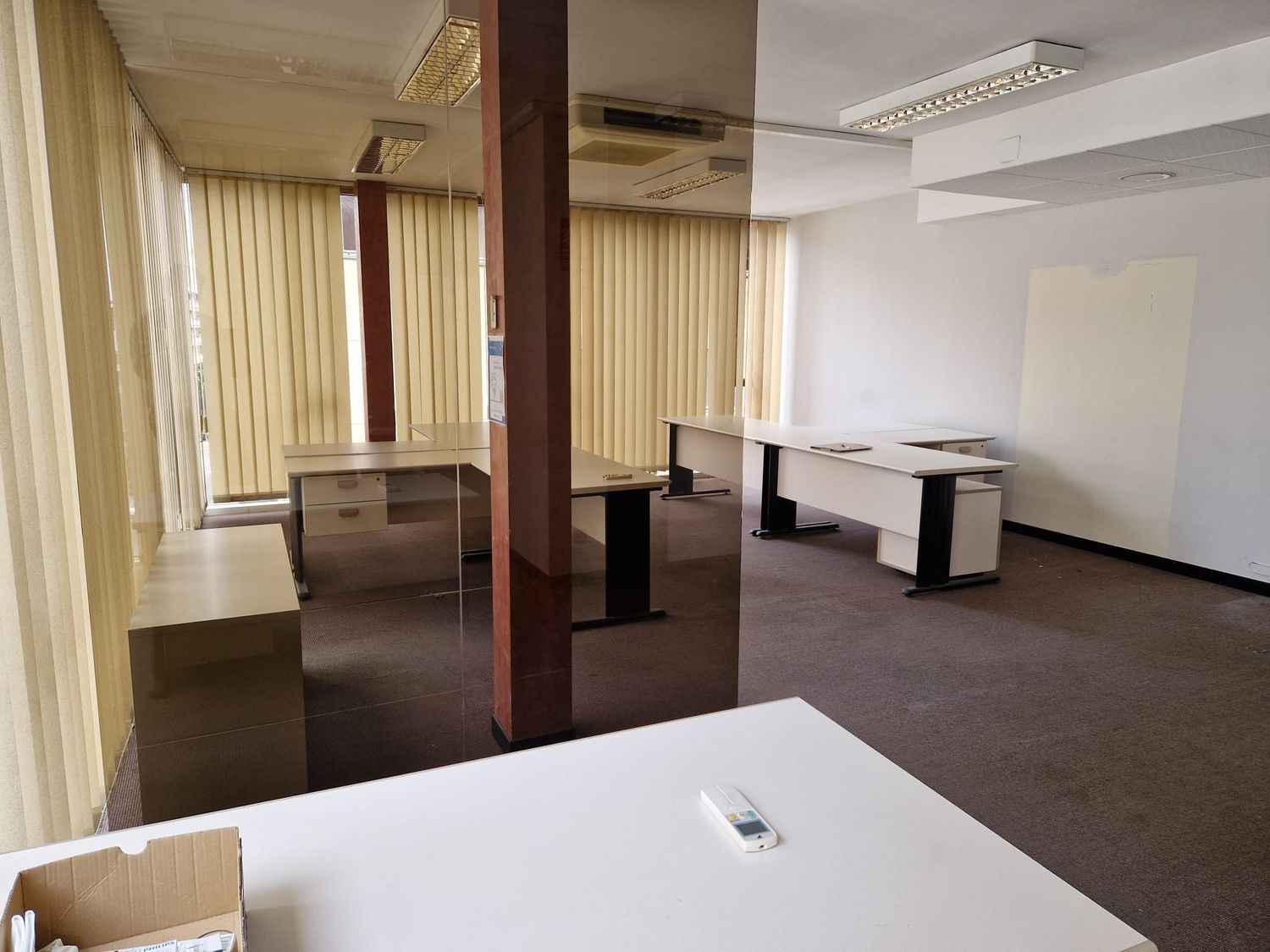 Lloguer oficina, 220.00 m², Centre