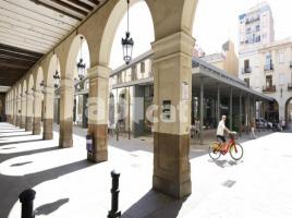 For rent business premises, 266.00 m², close to bus and metro, Plaza del Mercadal