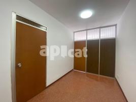 Lloguer oficina, 48.00 m², prop de bus i tren, Calle d'Enric Prat de la Riba, 203