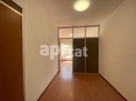 For rent office, 48.00 m², near bus and train, Calle d'Enric Prat de la Riba, 203