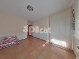 Houses (villa / tower), 210.00 m², almost new, Calle Rosa