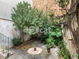 Flat, 257.00 m², near bus and train, Calle GUIFRÉ