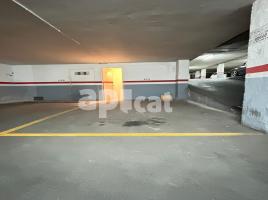 Plaza de aparcamiento, 20.00 m², Calle de la Cerdanya