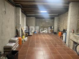 Houses (terraced house), 648.00 m², almost new