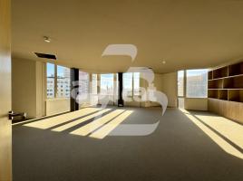 For rent office, 460.00 m², Plaza d'Urquinaona