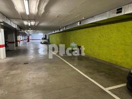 Parking, 11.00 m², almost new, Ronda de Santa Maria