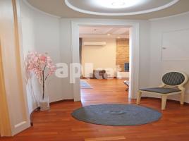 For rent flat, 100.00 m², close to bus and metro, Plaza d'Urquinaona