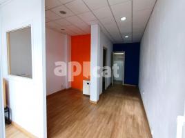For rent business premises, 52.00 m², Calle Apenins
