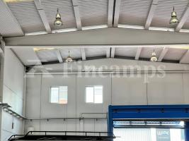 For rent industrial, 404.00 m²