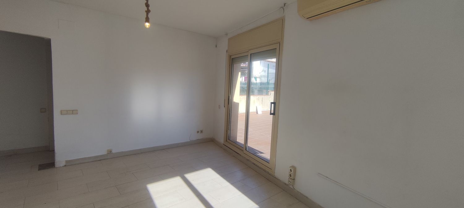 Flat, 55.00 m², almost new