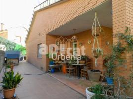 Houses (terraced house), 160 m², almost new, Zona