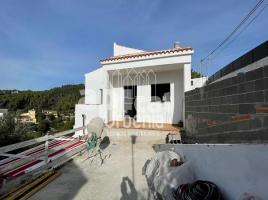 Houses (terraced house), 120 m², almost new, Zona