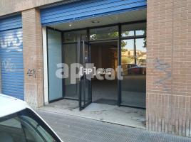 For rent business premises, 670 m², Zona