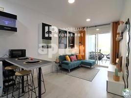 Apartament, 57 m², Zona