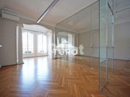 Flat, 211 m², Zona