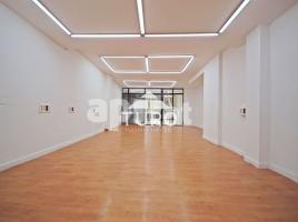 For rent business premises, 200 m², Zona