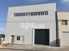 For rent industrial, 887.00 m², almost new, Calle Llevant, 42