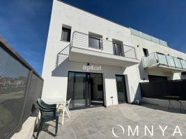 New home - Flat in, 130.00 m², new