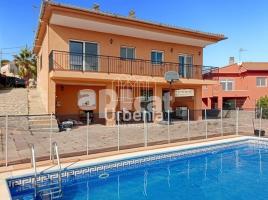 Houses (terraced house), 100 m², almost new, Zona