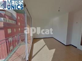 Flat, 71.00 m², near bus and train, Calle Figueres