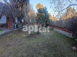Houses (detached house), 76.00 m², near bus and train