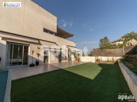 Houses (terraced house), 289.00 m², near bus and train, almost new, EL CASTELLET