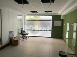 Local comercial, 820.00 m²
