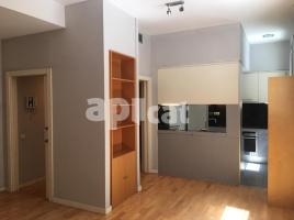 Flat, 72.00 m², close to bus and metro, almost new, El Clot
