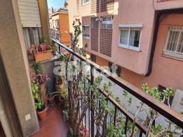 Flat, 92.00 m², close to bus and metro, Calle dels Albigesos