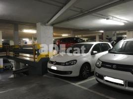For rent parking, 12.00 m², Calle de Francesc Eiximenis, 1