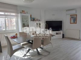 Houses (terraced house), 220 m², almost new, Zona