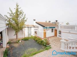 Houses (detached house), 269.00 m², near bus and train, Torrent Ballester