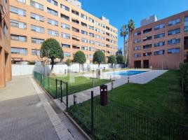 Houses (terraced house), 154.00 m², near bus and train, Parc Empresarial