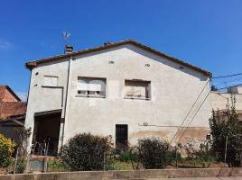 Houses (detached house), 344.00 m², near bus and train, Madrenys