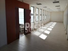 For rent office, 270.00 m²