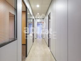 For rent office, 423.10 m²