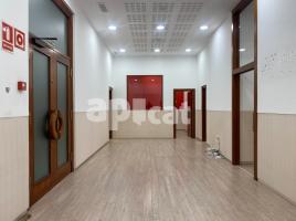 For rent office, 754.00 m²