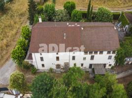 Houses (country house), 1070.00 m², near bus and train