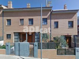 New home - Houses in, 202.00 m², new, Calle Josep Turu I Salles, 6