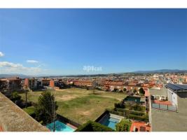 Piso, 365.00 m²