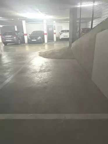Plaça d'aparcament, 15 m²