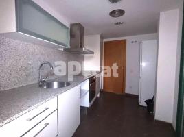Flat, 90.00 m², almost new