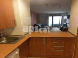 Flat, 75.00 m², almost new