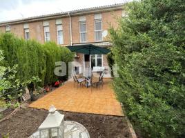 Houses (detached house), 99.00 m², near bus and train, Les Comes