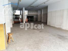 Alquiler local comercial, 136.00 m², Calle de Sant Antoni