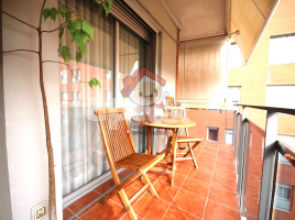 Flat, 121.00 m², almost new
