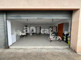 Lloguer local comercial, 40.00 m², Calle Montserrat