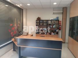 Lloguer local comercial, 90.00 m², Calle Salvador Dabau i Caussa